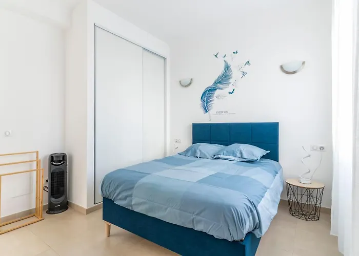 Le Grand Large - Appt Proche Plage Antibes