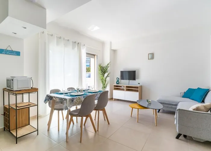 Le Grand Large - Appt Proche Plage Antibes
